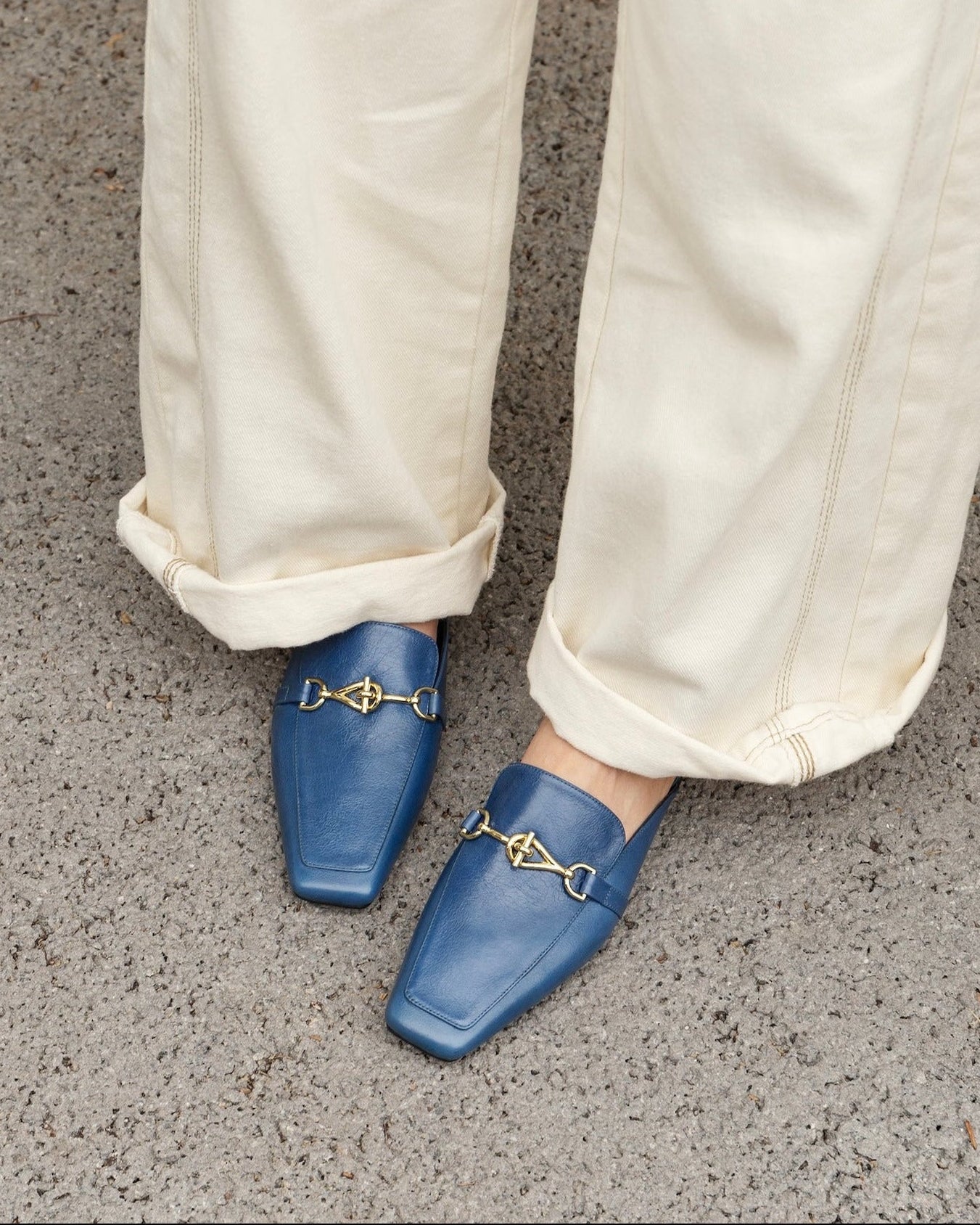 Rosna - Horsebit Mules