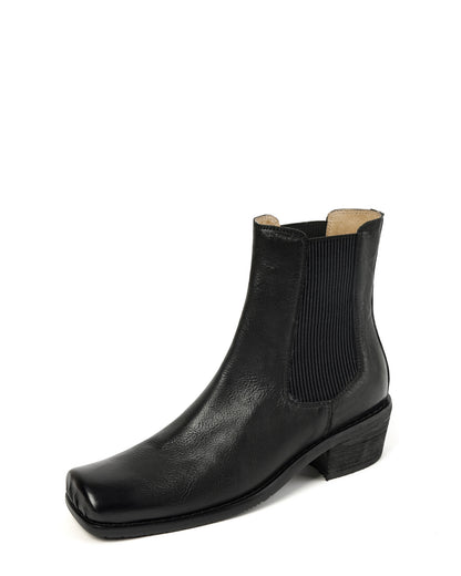 Saly-black-leather-chelsea-boots