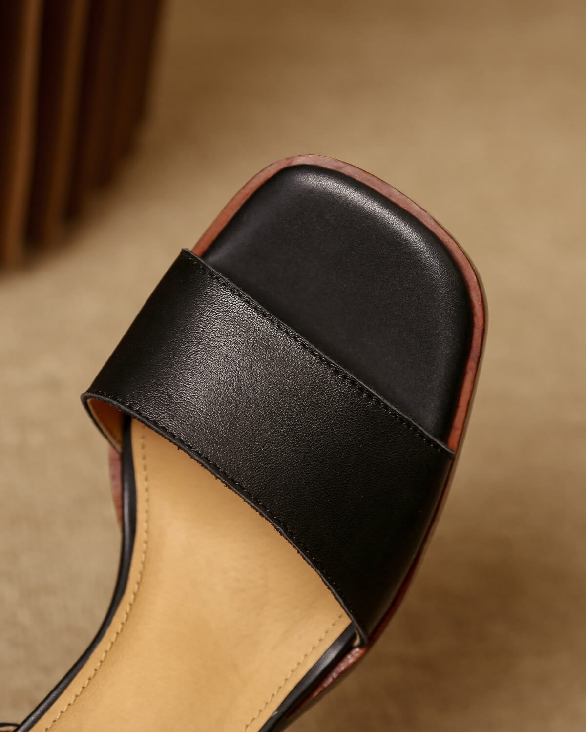 Santo-black-leather-sandals-2