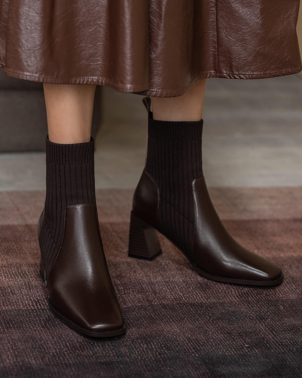 dory-ankle-boots-brown-model-1