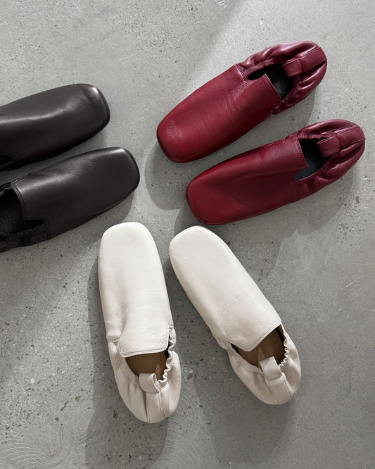 Mocasines cuadrados de piel de cordero