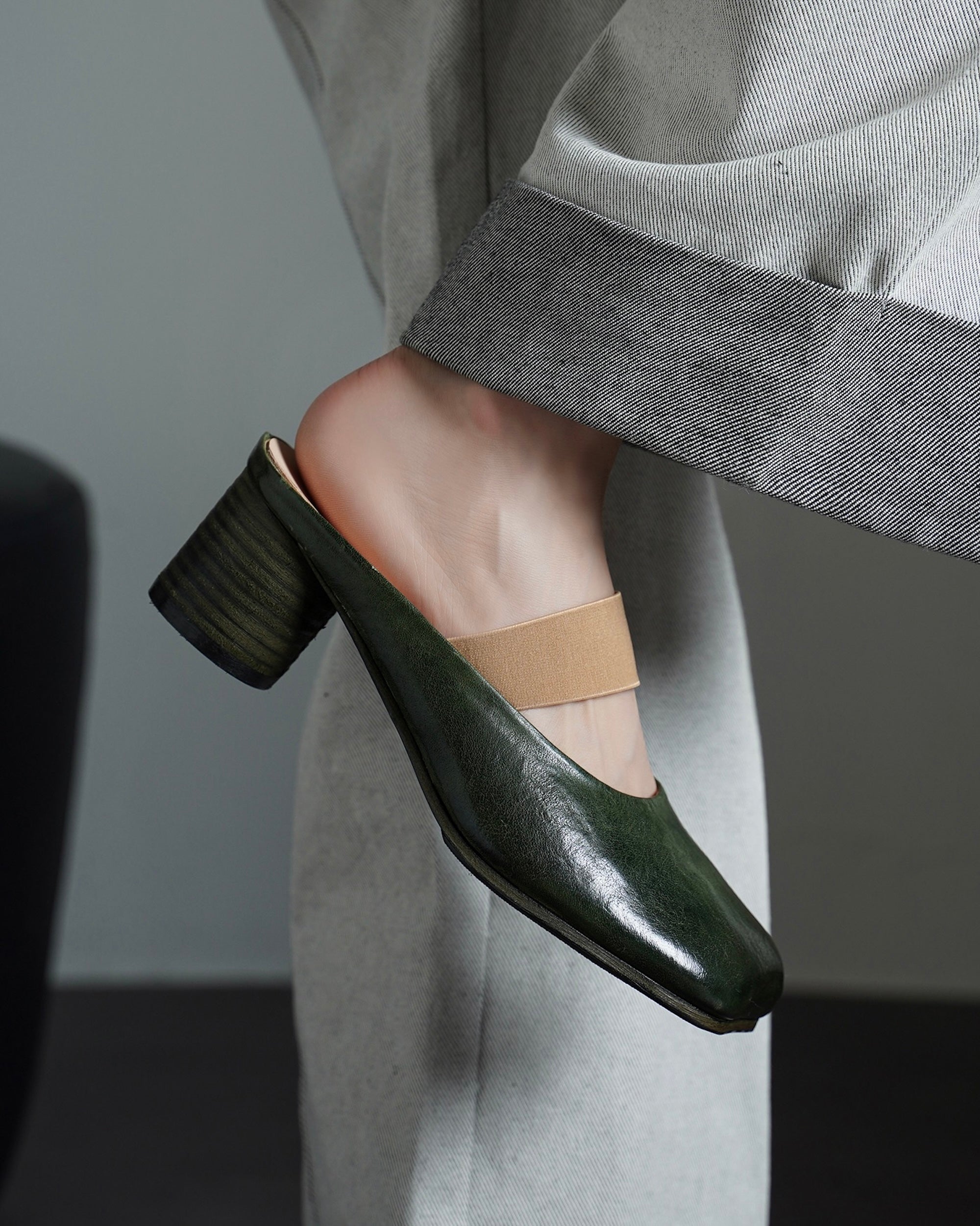 Lasiy - Square Mules