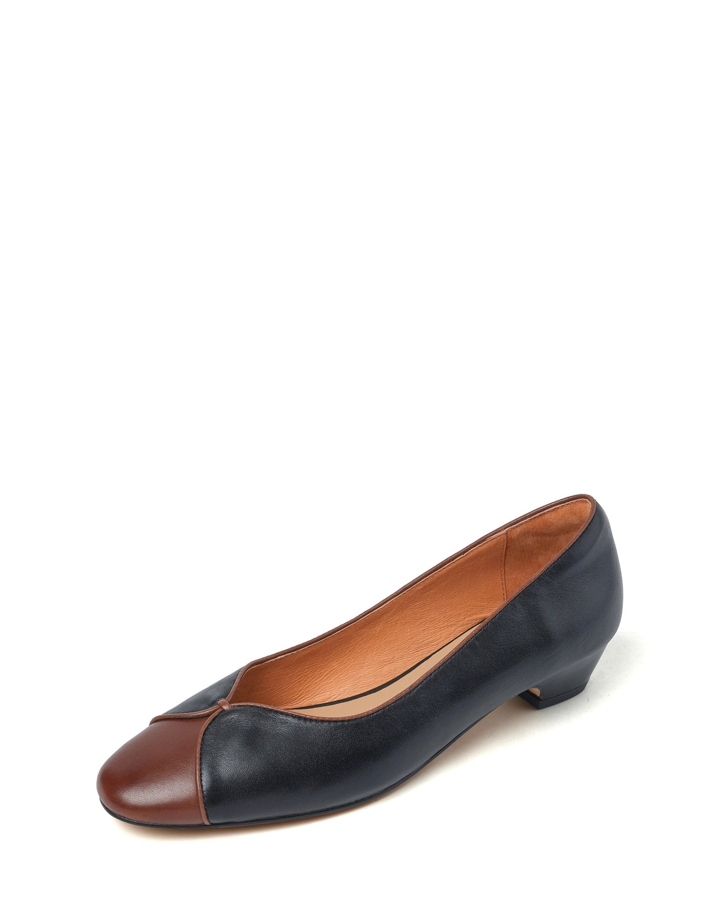 Moga - Leather Flats