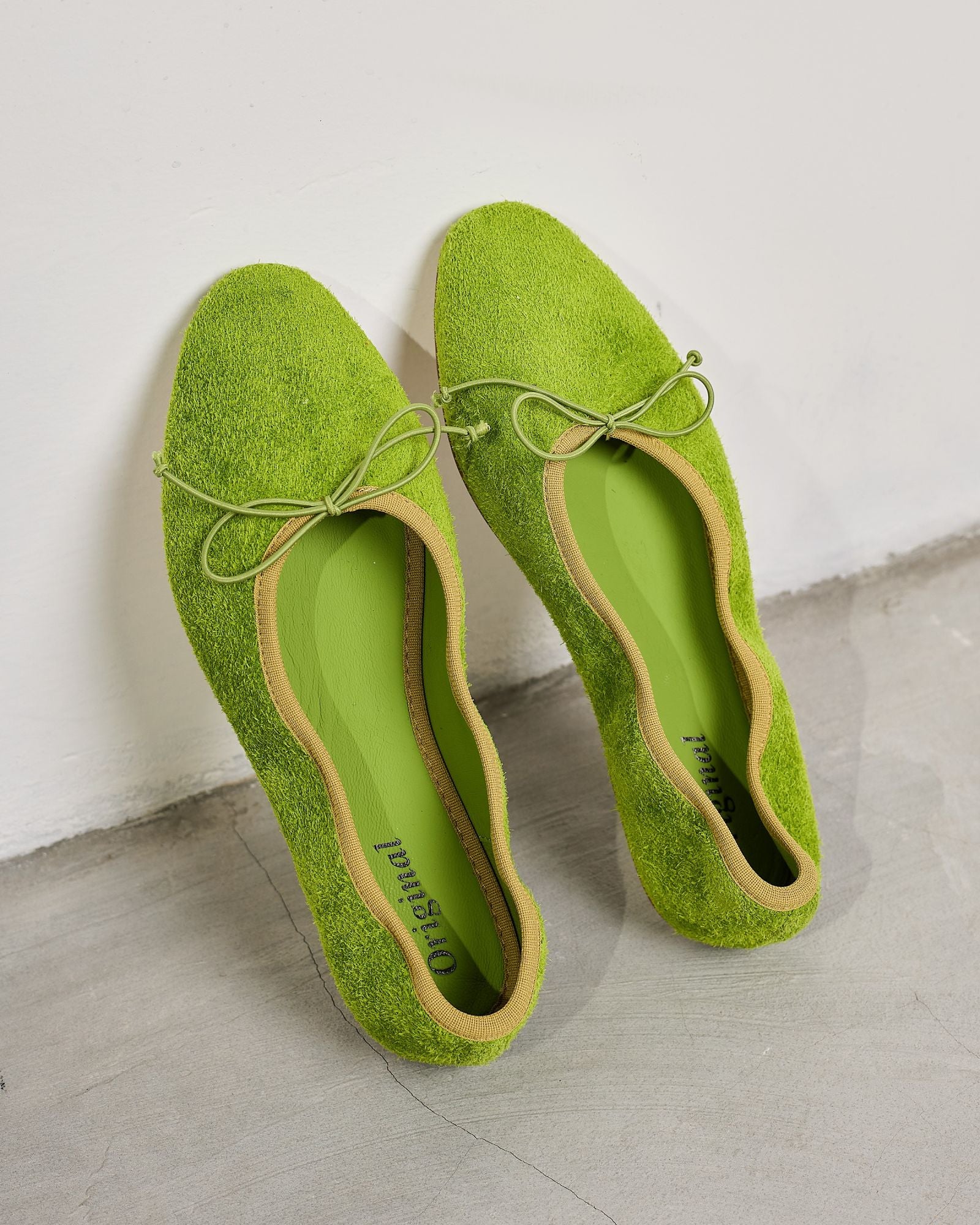 Rifa - Suede Flats