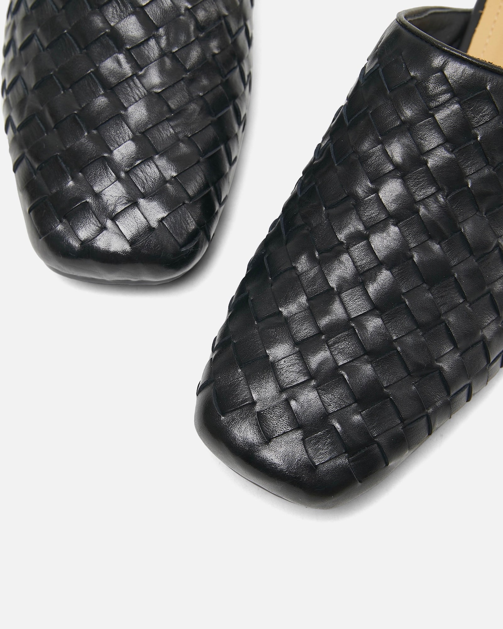 Saker - Woven Mules