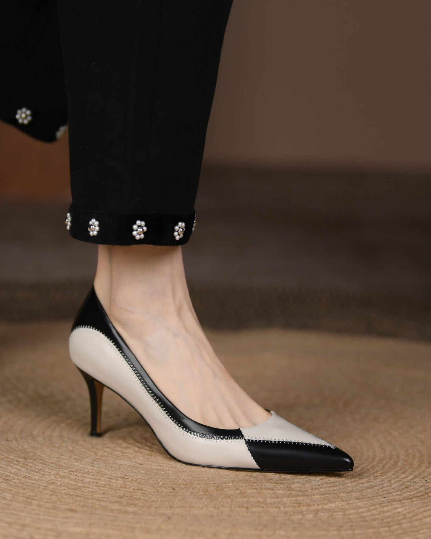 Salin - Contrasting Heels