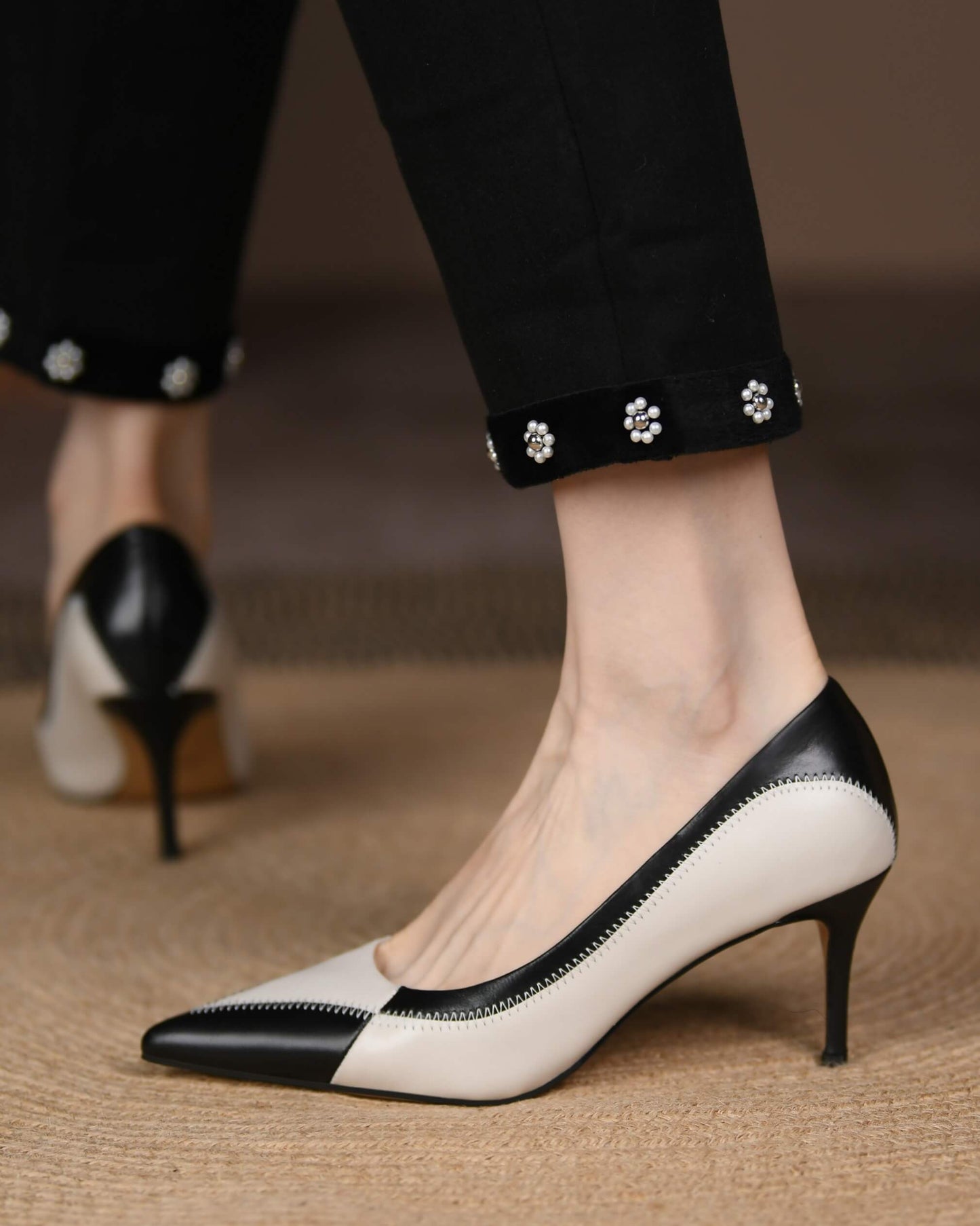 Salin - Contrasting Heels