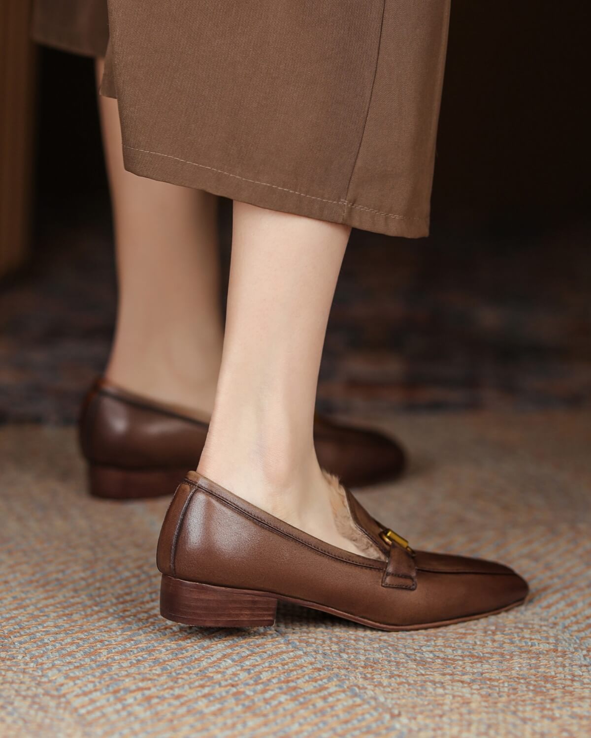 Hart-Fur-Lined-Brown-Leather-Loafers-Model-1