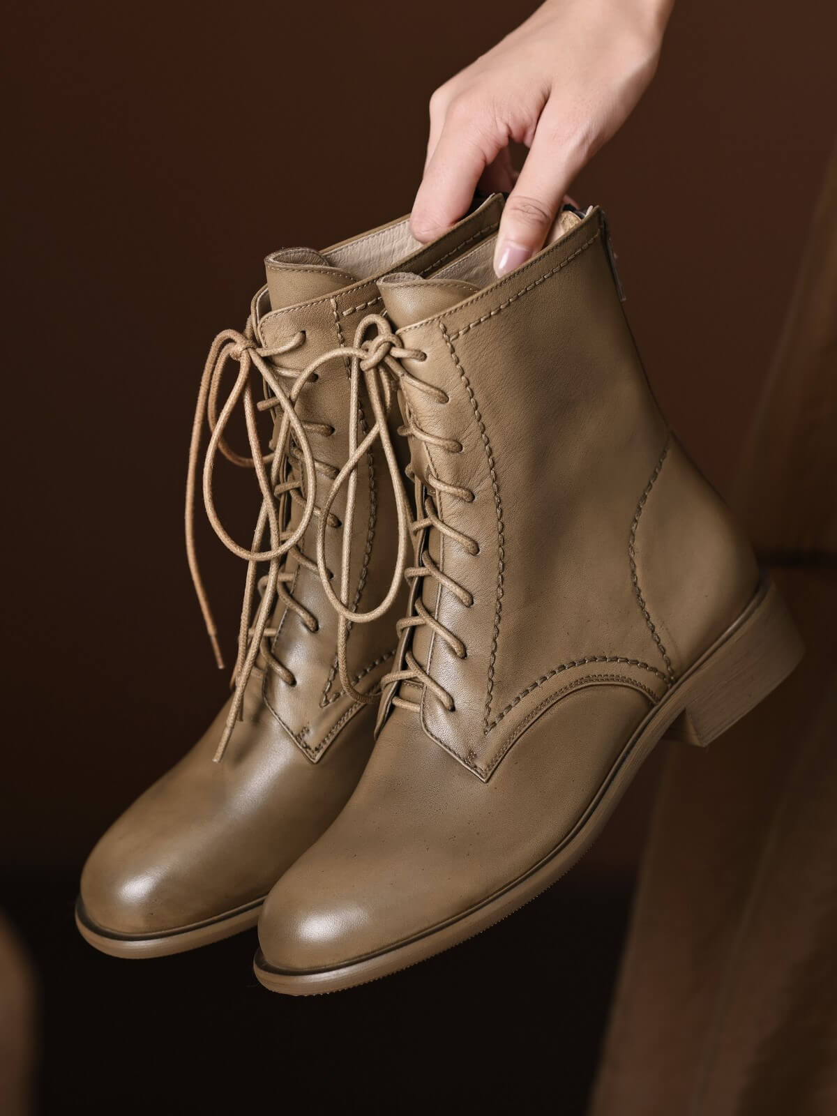 Iven-Khaki-Leather-Combat-Boots-1