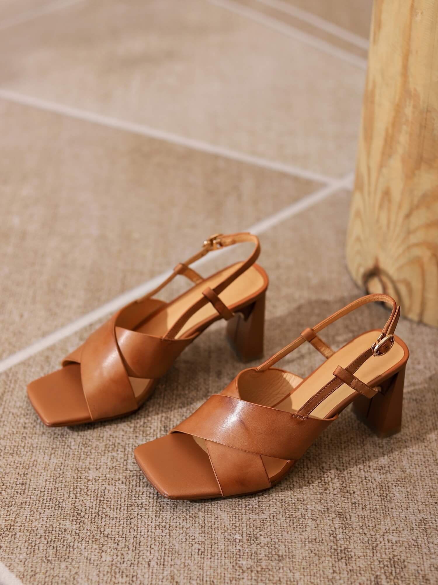 Criss cross sandals outlet heels