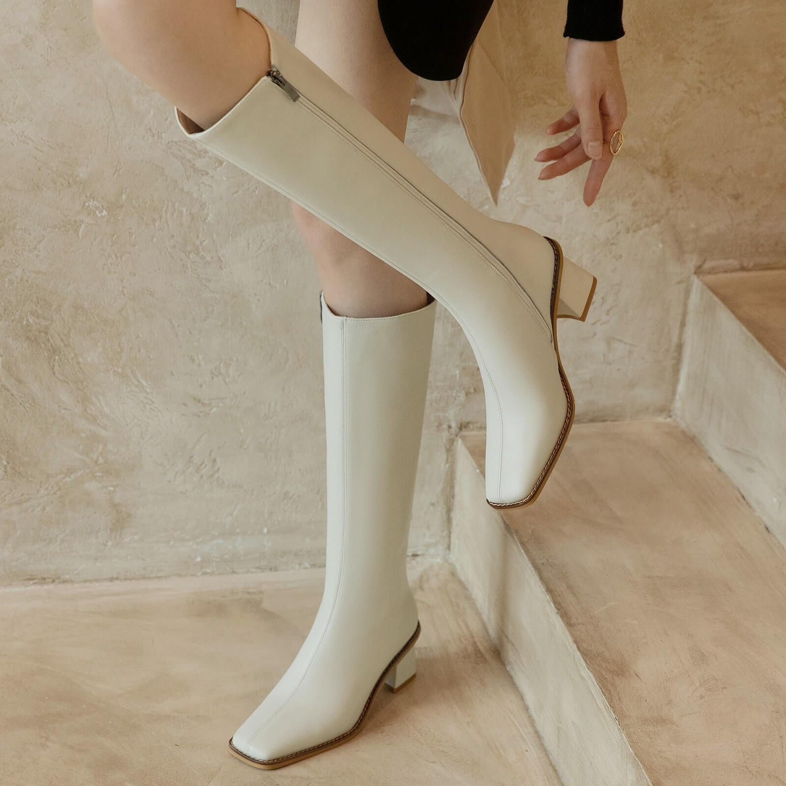 White block cheap heel boots