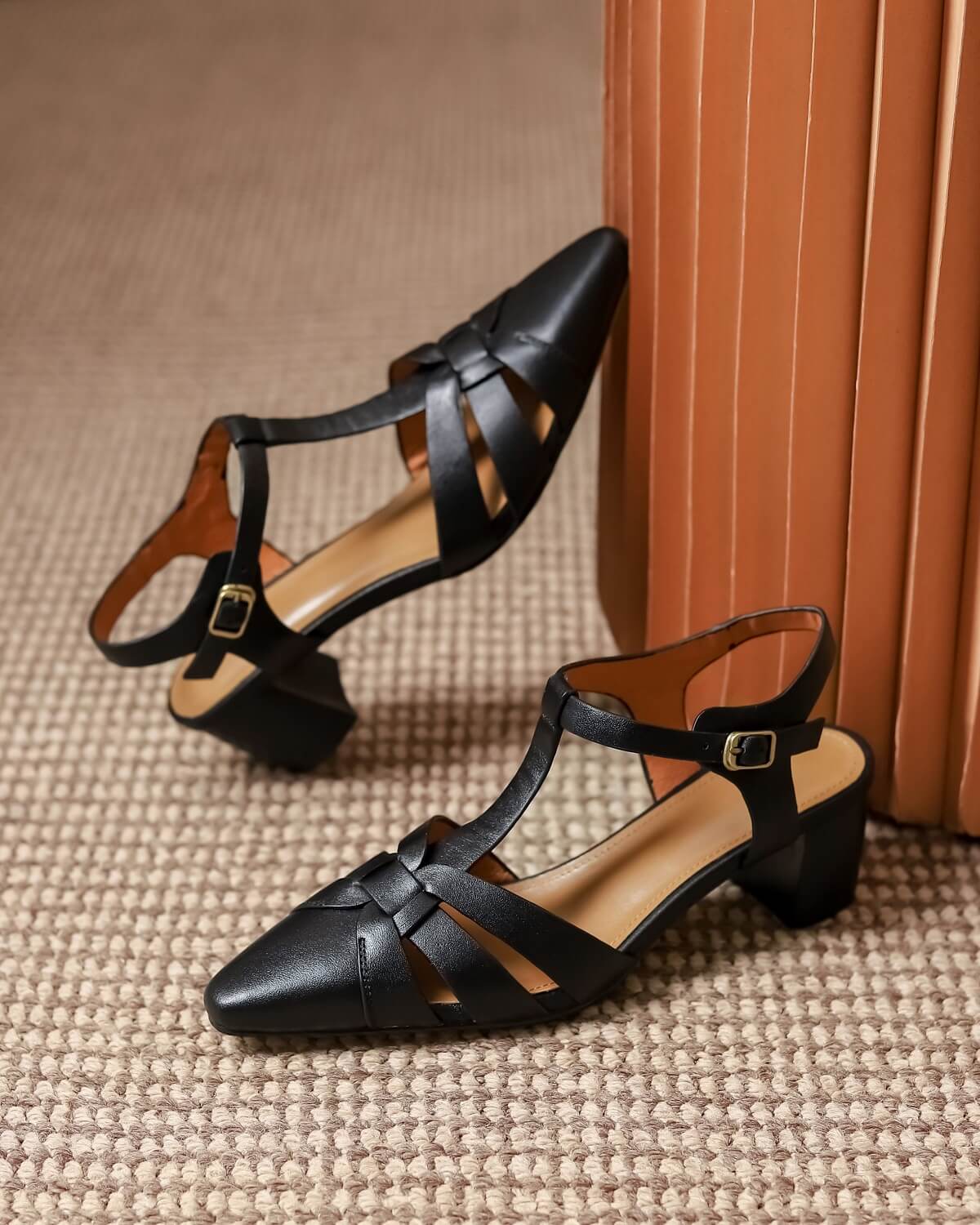 Mila-T-Strap-Black-Leather-Pumps-4