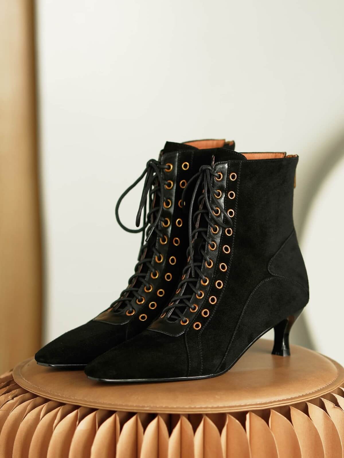 Tie up ankle boots sale