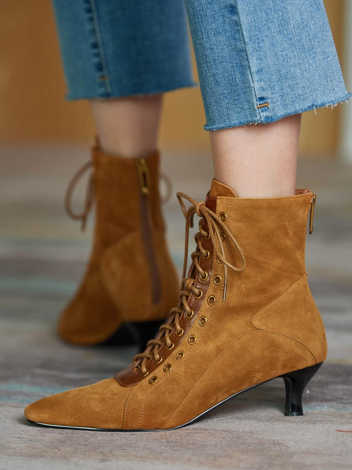 Kitten heel hotsell brown boots