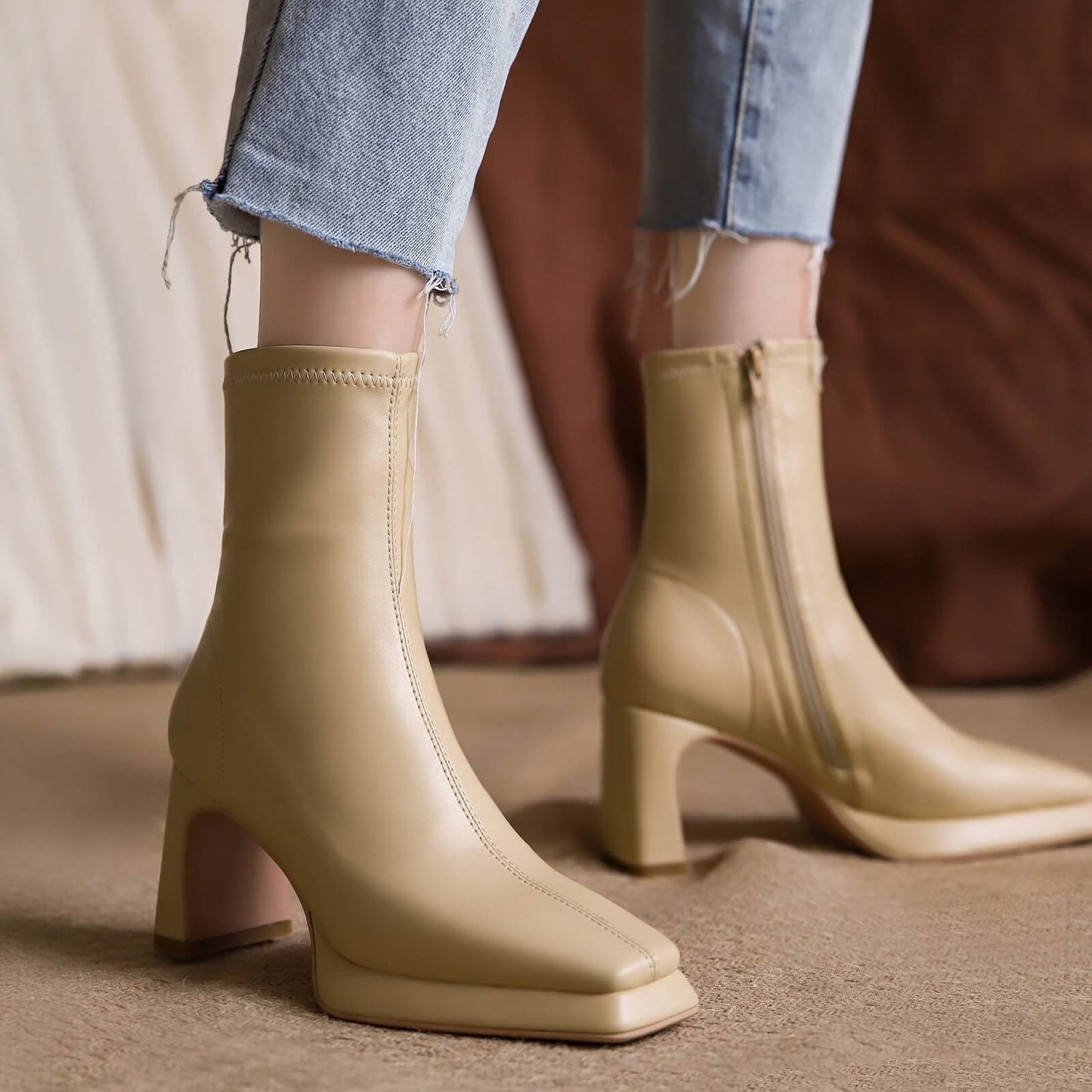 ROLISA-Goma-Square-Toe-Platform-Nude-Stretch-Boots-Model