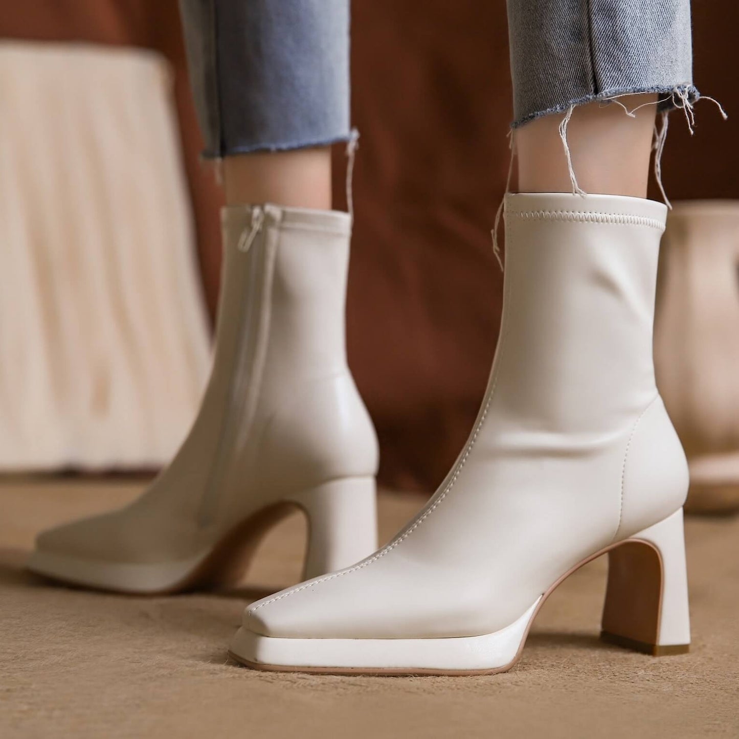 ROLISA-Goma-Square-Toe-Platform-White-Stretch-Boots-Model-1