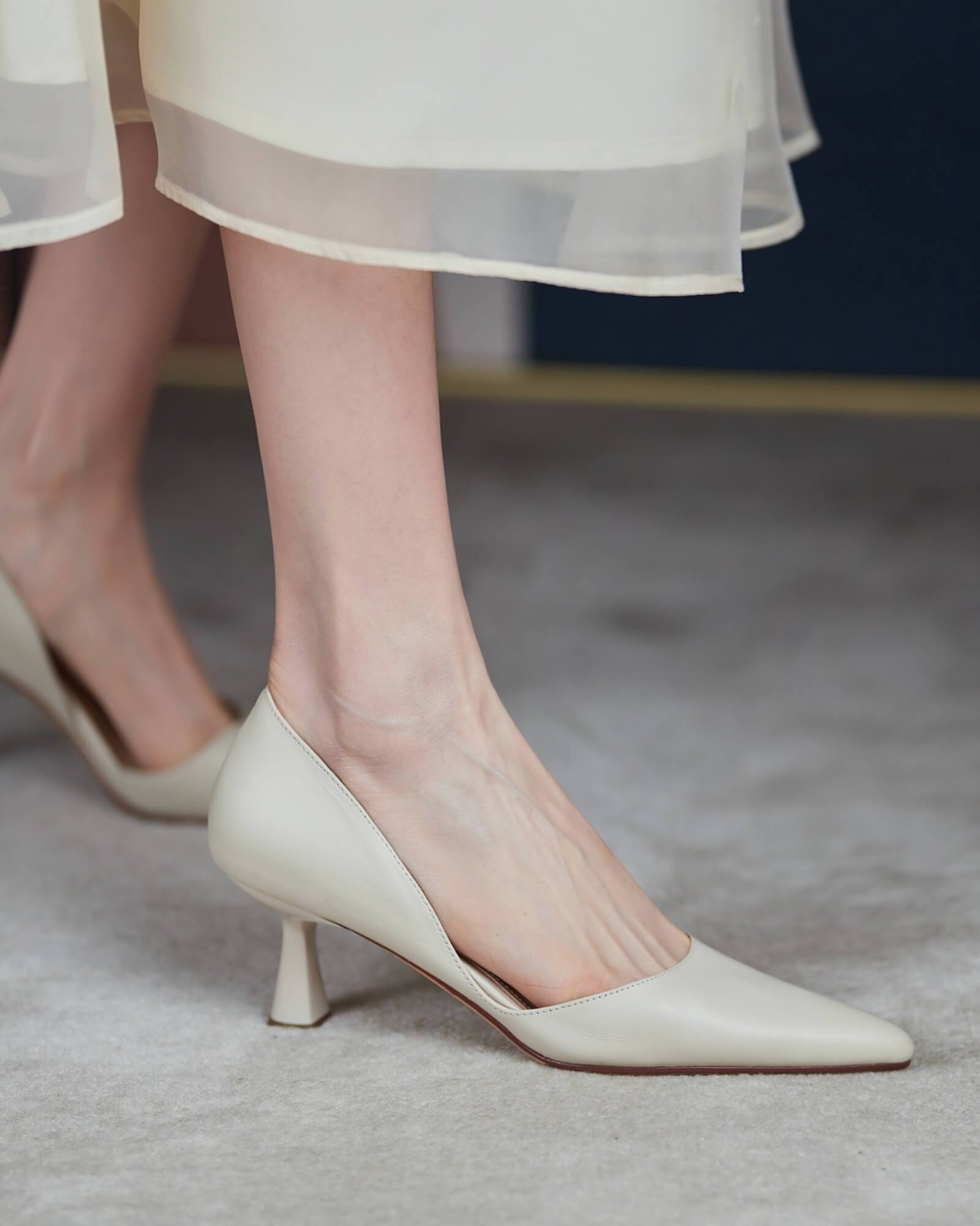 RolisaStyle-Dena-d_Orsay-Heels-White-Model-1