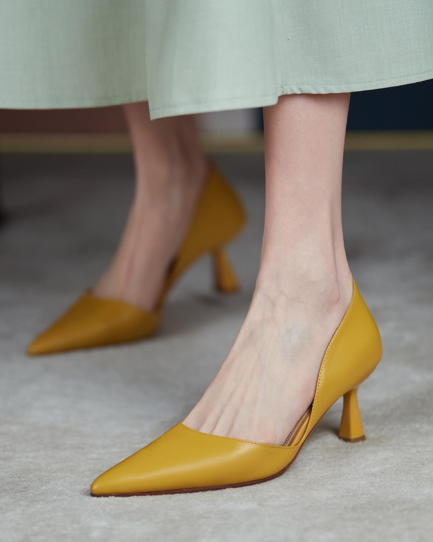 RolisaStyle-Dena-d_Orsay-Heels-Yellow-Model